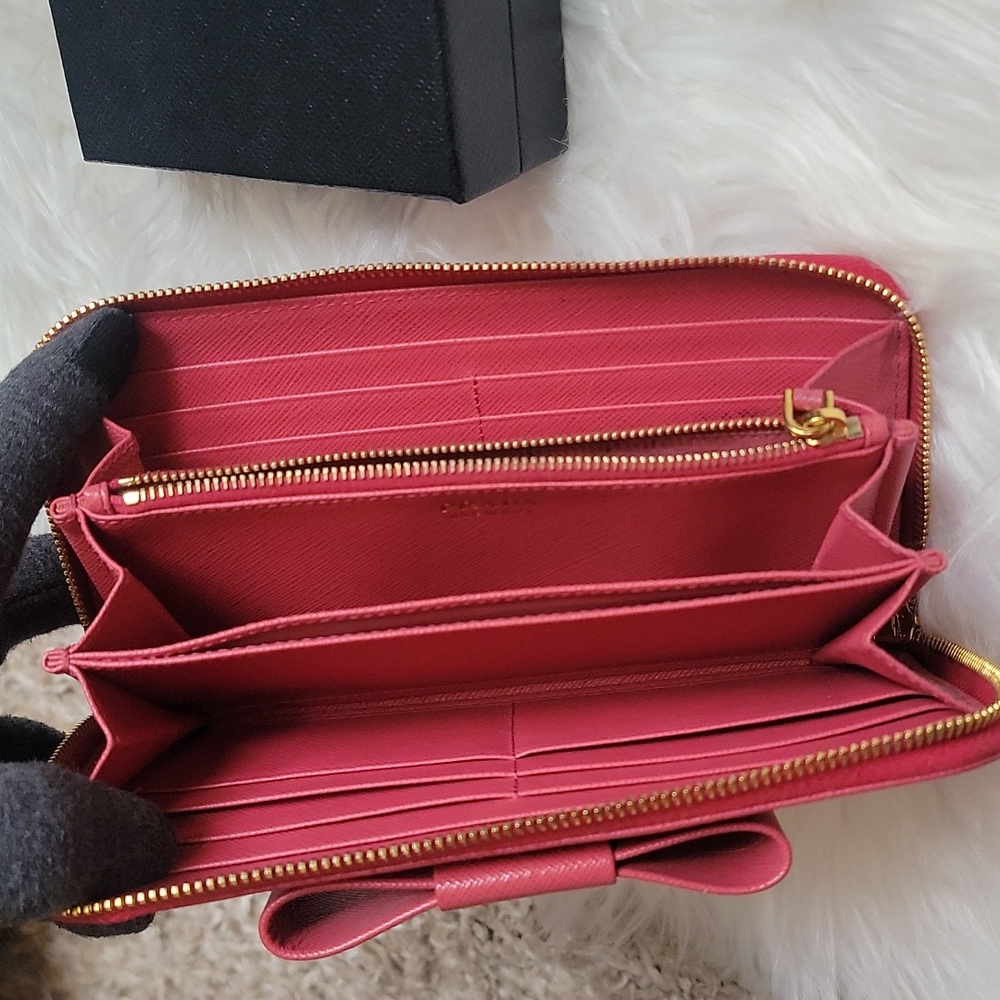 PRADA wallet - Picture 11 of 16